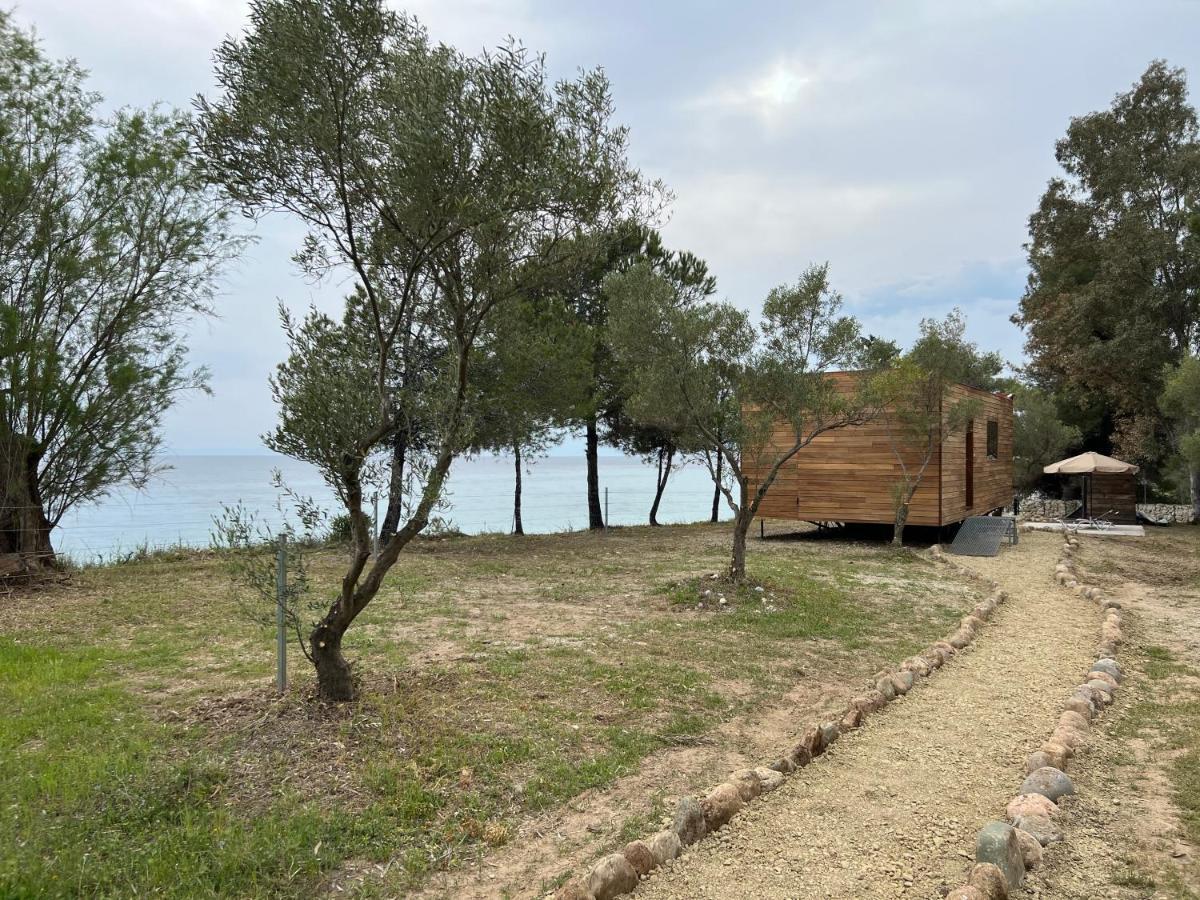 Ihouse Nea Skioni Luaran gambar