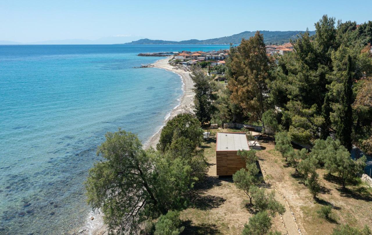 Ihouse Nea Skioni Luaran gambar