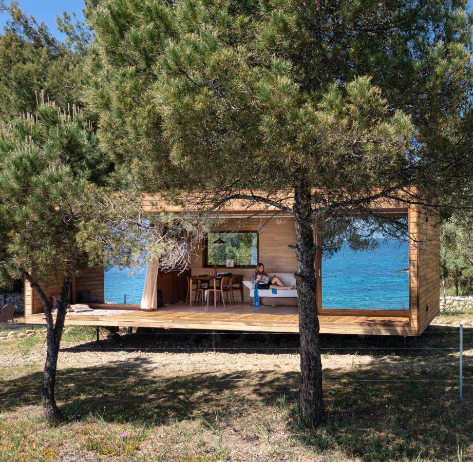 Ihouse Nea Skioni Luaran gambar